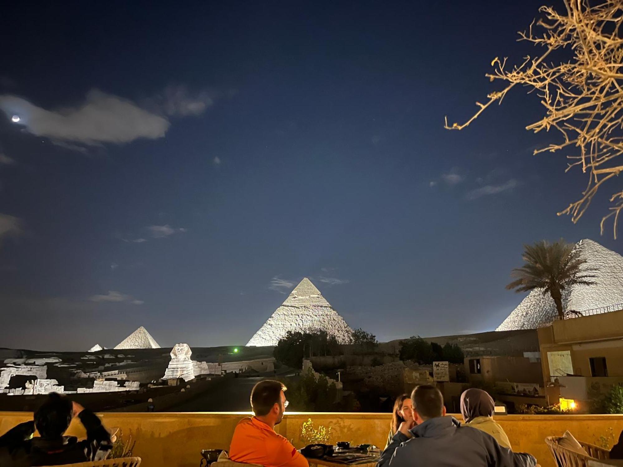 The Gate Hotel Front Pyramids & Sphinx View Kafret el-Gabal Kültér fotó