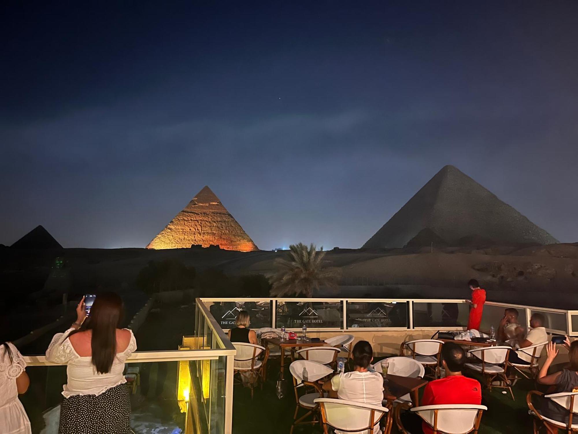 The Gate Hotel Front Pyramids & Sphinx View Kafret el-Gabal Kültér fotó